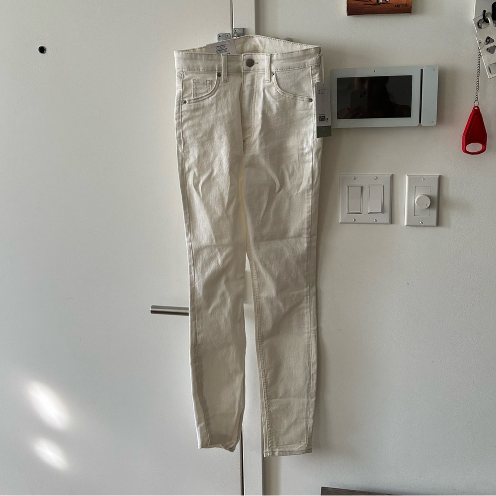 NWT curvy white jeggings